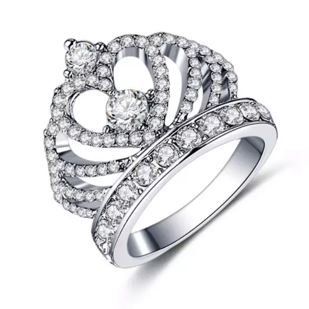 Silver Princess Crown with Heart-Shaped CZ Ring - Picture 2 of 7